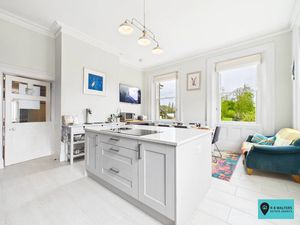 Kitchen/Diner - click for photo gallery